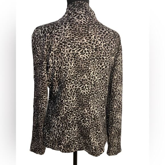 Jones New York (M) Leopard Print Women turtleneck - Picture 3 of 12